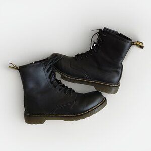 Dr Martens‎ Doc Martens 1460Y Women’s 6 M Black Leather Combat Boots Air Wair